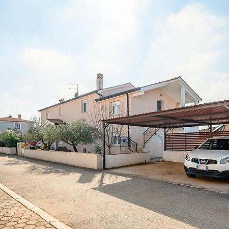 Charming Apartments Rose 1&2 With Pool Poreč Zewnętrze zdjęcie